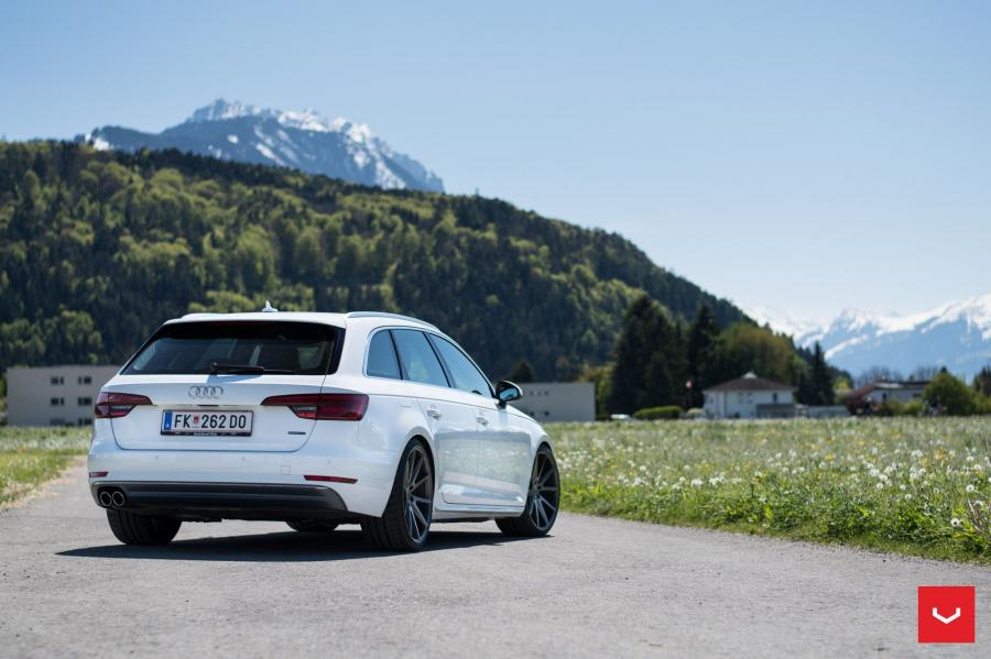  Audi A4 Avant Quattro on Vossen Wheels (VFS1) 2017 года  (фото 30 из 35)
